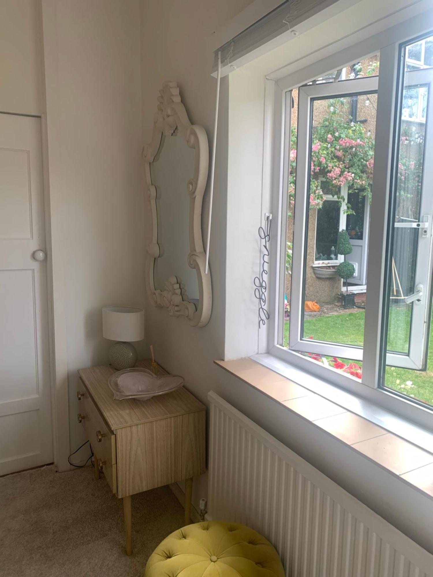 Newly Refurbished One Bedroom With Additional Sofa Bed Self Contained Flat In Garden Abbots Langley Bagian luar foto